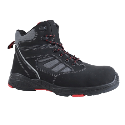 HEAVY DUTY BOOTS