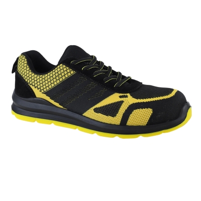 SPORT SHOES