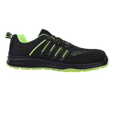 SPORT SHOES