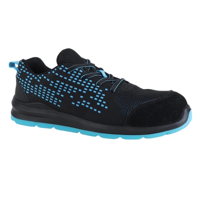 SPORT SHOES