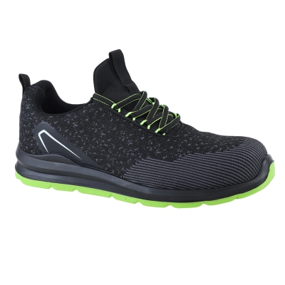 SPORT SHOES